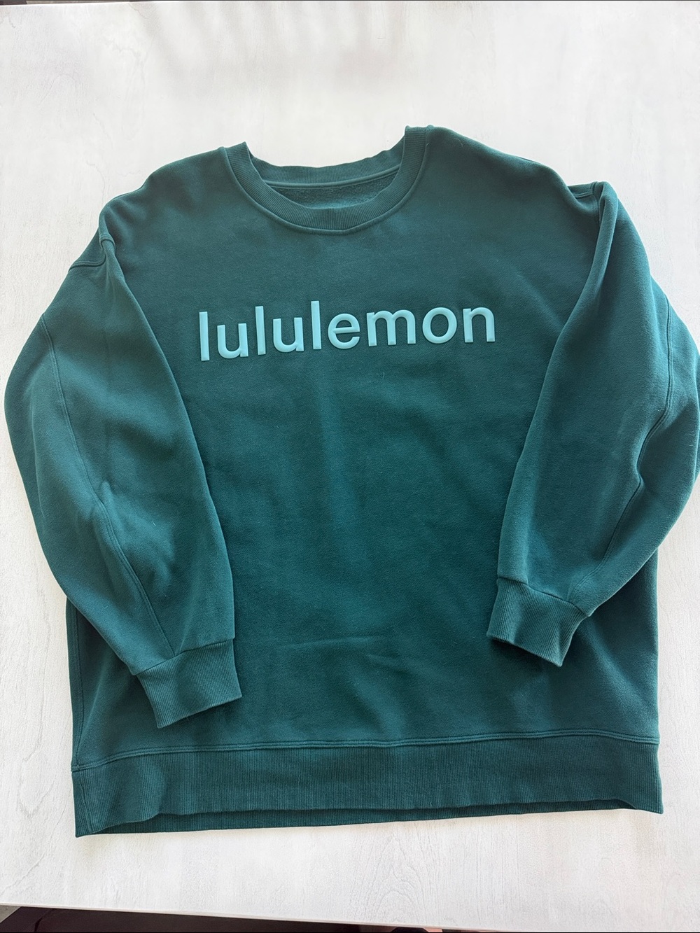 lululemon athletica Men's Crewneck Sweatshirt in Teal with Light Blue Logo